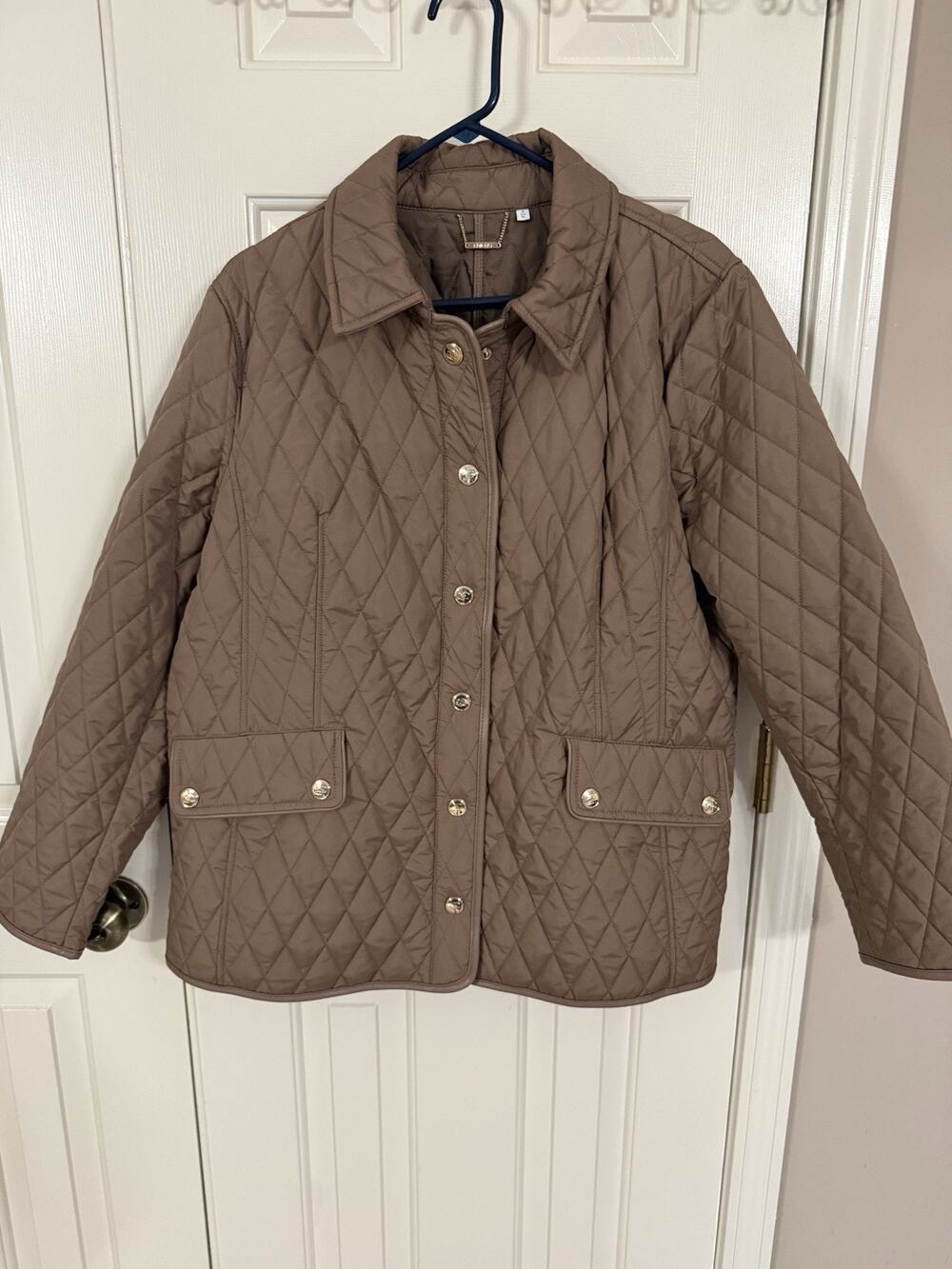Chico’s Quilted Barn Jacket Brown Size 3 XL
